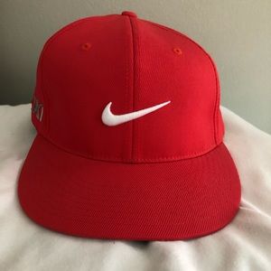 Nike VR golf hat flex fit